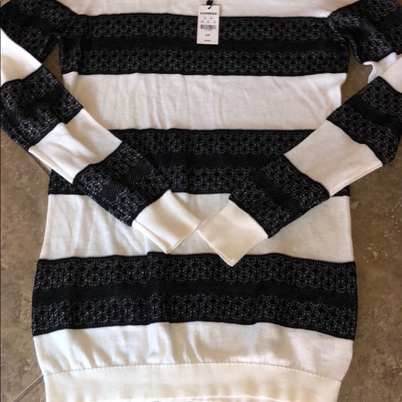 Express Long Sleeve - Picture 3 of 6